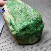 老坑木那包浆玻璃种满色翡翠原石手镯料