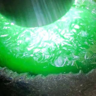 老坑冰种水泥皮翡翠原石开窗料